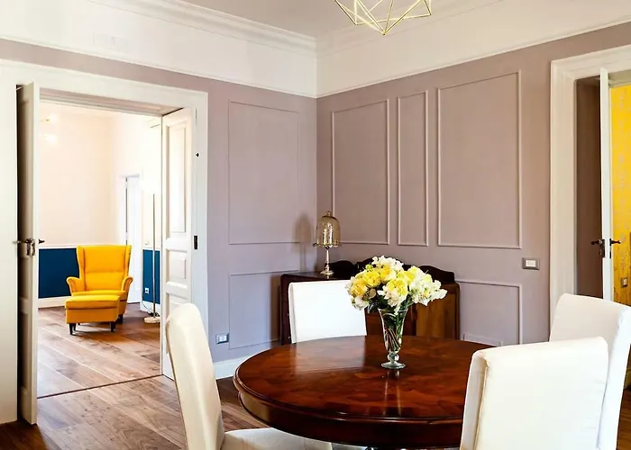 Interno Sorrentino *