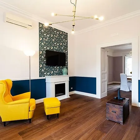 Interno Sorrentino *